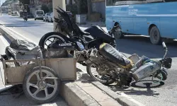 İki motosikletin çarpıştığı kazada sürücülerden biri hayatını kaybetti