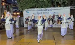 Narlıdere’nin zeybeği Kuzey Makedonya’da sahne aldı