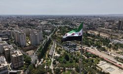 Şam'da yolcu minibüsünde patlama: Can kaybı ve yaralılar var!