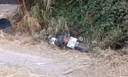 İzmir'de şarampole devrilen motosikletin sürücüsü yaralandı