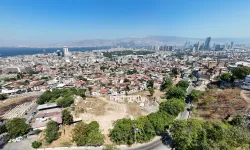 Smyrna’da şaşırtan keşif: 2 bin yıllık kanaldan hala su akıyor