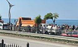 Trafik kazası trafiği felç etti: Uzun araç kuyrukları oluştu!