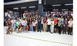 Türkiye’nin ikinci astronotu Atasever, İzmirli gençlerle buluştu