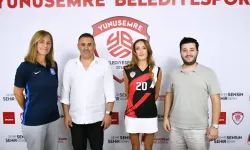 Yunusemre Belediyespor milli smaçör Selinay Akçin’i kadrosuna kattı