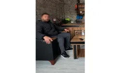 Otomobil galerisi işleten 25 yaşındaki genç bıçaklanarak öldürüldü
