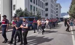 3 milyonluk hırsızlık soruşturmasında 3 tutuklama! Adliye önünde şok anlar