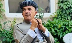 Mezra yolunda hayatını kaybeden 57 yaşındaki adamın cenazesi omuzlarda taşındı