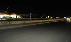Yolun karşısına geçmeye çalışan 8 yaşındaki çocuk otomobil çarpması sonucu öldü