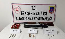 'Anadolu Mirası' operasyonu: Tarihi eserler ve ruhsatsız av tüfekleri ele geçirildi