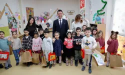 Bayraklı’da eğitim desteği okul öncesinden üniversiteye uzanıyor