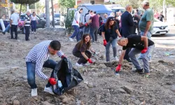 Buca Belediyesi’nden Dünya Temizlik Günü mesaisi