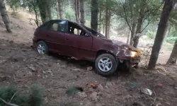 Direksiyon hakimiyetini kaybetti, şarampole yuvarlandı; sürücü hayatını kaybetti