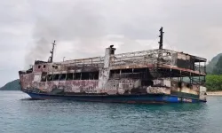 Filipinler'de yolcu feribotu yandı: Can kaybı 35'e yükseldi