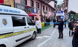 Hediyelik eşya dükkanında korkunç olay: 2 çocuk annesi bıçaklanarak öldürüldü