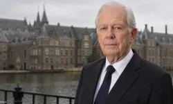 Hollanda siyasetinin tanınmış ismi Elco Brinkman hayatını kaybetti
