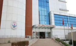 Çiğli’de meclis üyelerinden AK Parti’ye geçiş iddialarına yanıt
