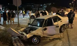 İki otomobil ve motosikletin karıştığı kazada 1 ölü, 1 yaralı