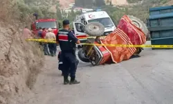 İzmir plakalı traktör devrildi, 55 yaşındaki sürücü hayatını kaybetti