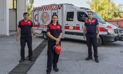 İzmir'de itfaiye ekibi bu kez yeni bir hayata yetişti