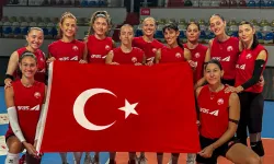 İzmir’de yıldızlar geçidi: 4 dev takım sahnede
