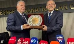 Kılıçdaroğlu İzmir’de esnaf ve sanayiciler ile bir araya geldi