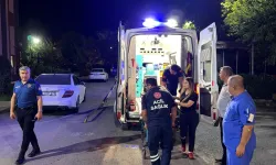 Kontrolden çıkan otomobil gence çarptı: 19 yaşındaki genç ağır yaralandı