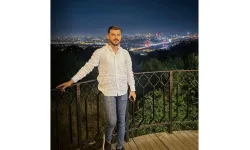 Koyun sürüsüne çarpan otomobilin sürücüsü kurtarılamadı