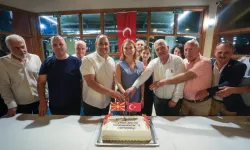 Kuzey Makedonya’nın Bağımsızlık Günü’nde Konak’ta anlamlı buluşma