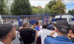 Maç öncesi gerginlik büyüdü: Polis biber gazıyla müdahale etti