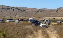 Arızalanan ot biçme makinesinin bıçakları arasında kalan çiftçi öldü