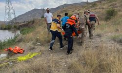 Nehir kıyısında korkutan olay: Kimliği belirsiz kişi ölü bulundu
