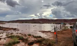 New Mexico’da şiddetli yağış sele dönüştü: 3 ölü