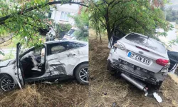 Otomobil şarampole uçtu: 4 kişi yaralandı