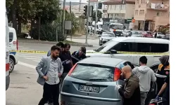 Park halindeki otomobilde 2 kişi ölü bulundu