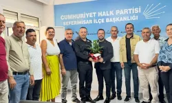 Seferihisar’da muhtarlardan CHP İlçe Başkanı Cebeci’ye ziyaret