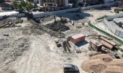 Mavişehir trafiğine neşter: Şemikler Taşıt Üst Geçidi’nde çalışmalar hızlandı