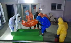 “Siyanür var, girmeyin” notu bulunan evde çift ölü bulundu