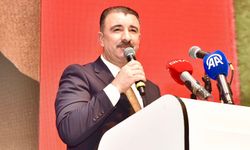 AK Parti Konak İlçe Başkanı Başdaş’tan okul eylemine tepki
