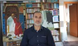 40 yıllık resim tutkusunu gelecek nesillere aktarıyor