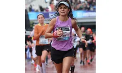 Amsterdam Maratonu’nda rekor kıran Eylem Bezen kimdir?