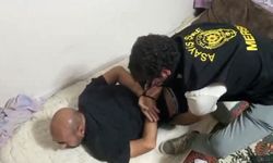 Aranan iki hükümlü yakalandı: 107 yıl 4 ay hapis cezası bulunuyordu