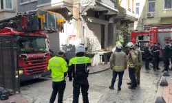 Beyoğlu’nda 3 katlı binada yangın paniği