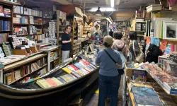 Bir muhabirin gözünden İtalya: Venedik’in sulara meydan okuyan kitapçısı Libreria Acqua Alta