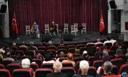 Bornova'da aşıklık geleneği usta ve çıraklarla yaşatıldı
