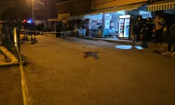 Boşanma aşamasındaki eşini ve araya giren genci vurdu