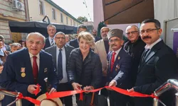 Buca'da tarihi miras yeniden hayat buldu: Galeri Hamam açıldı