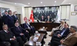 Çiğli Belediyesi'ne Bakan ziyareti: Saygılı'dan yeni dönem mesajı