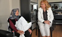 Dünya Yaşlılar Günü’nde Bornova’dan anlamlı ziyaret