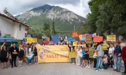 Fethiye Üzümlü'de sanat ve edebiyat festivali coşkusu