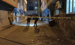 Firari arkadaşını yakalatmamak için polise silahla ateş açtı